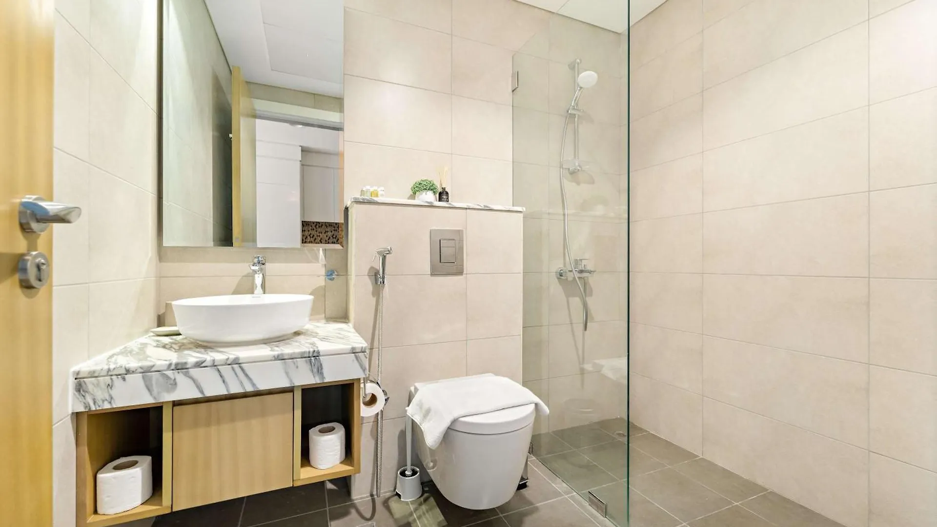 Silkhaus Cozy Studio At Business Bay In Aykon City Dubai