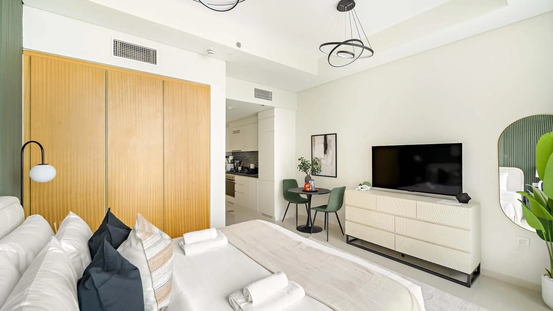 Silkhaus Cozy Studio At Business Bay In Aykon City Dubai